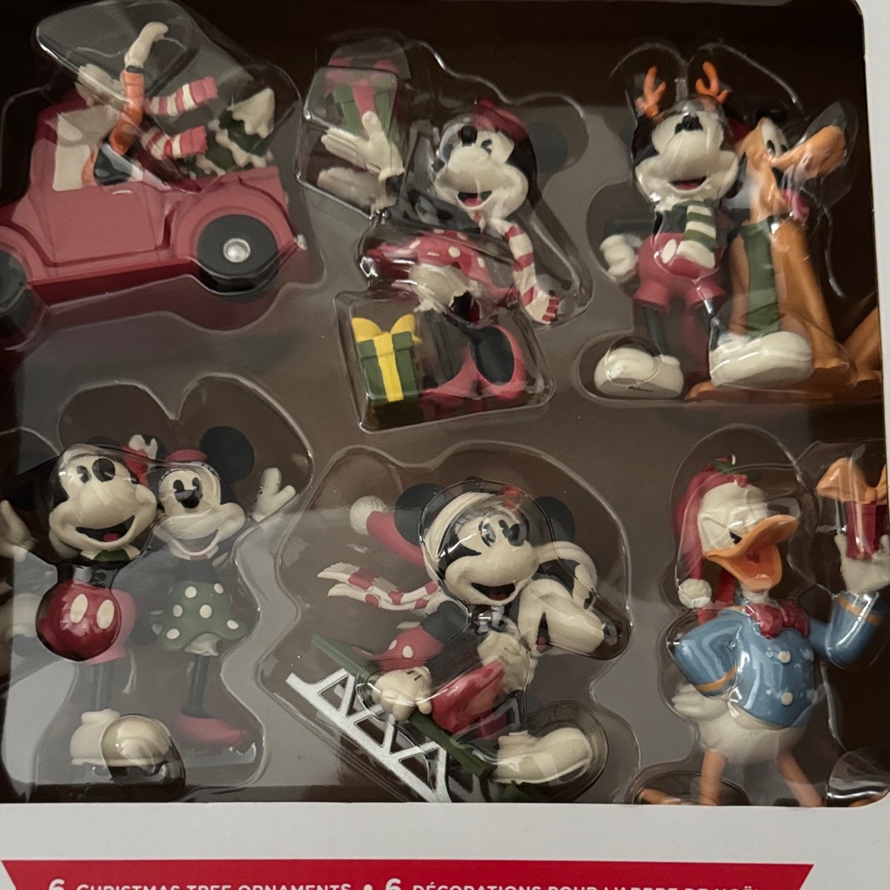 NEW! Never opened 6 Disney Christmas tree ornaments - Picture 3 of 3